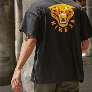 Nike SB Panther Tee